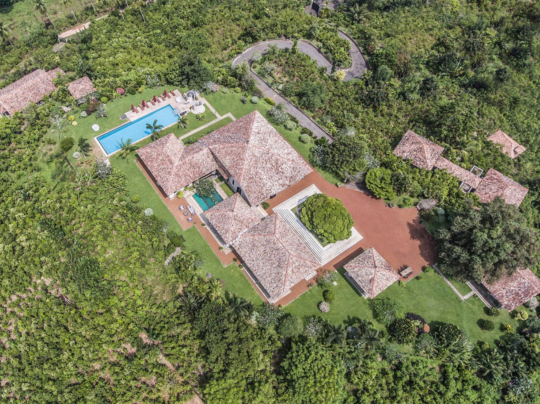 Villa Mayurana by Edwards Collection