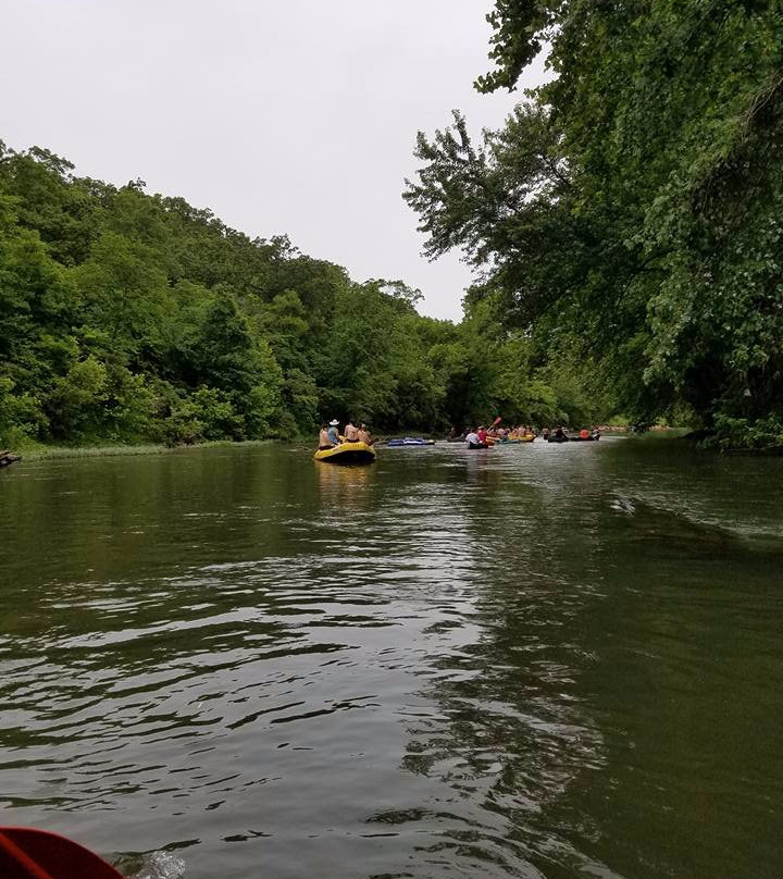 Niangua River Oasis-Day Rentals-莱巴嫩必去景点