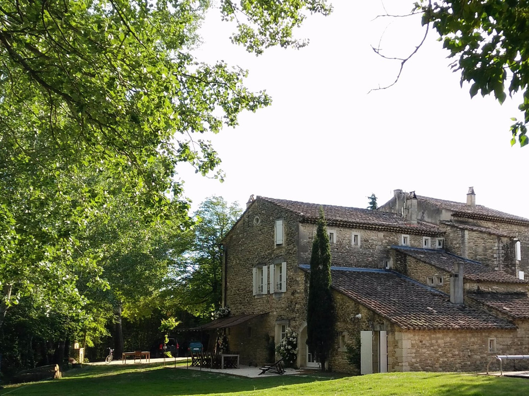 Saint-Paul-Trois-Chateaux酒店住宿-Le Moulin de Montségur