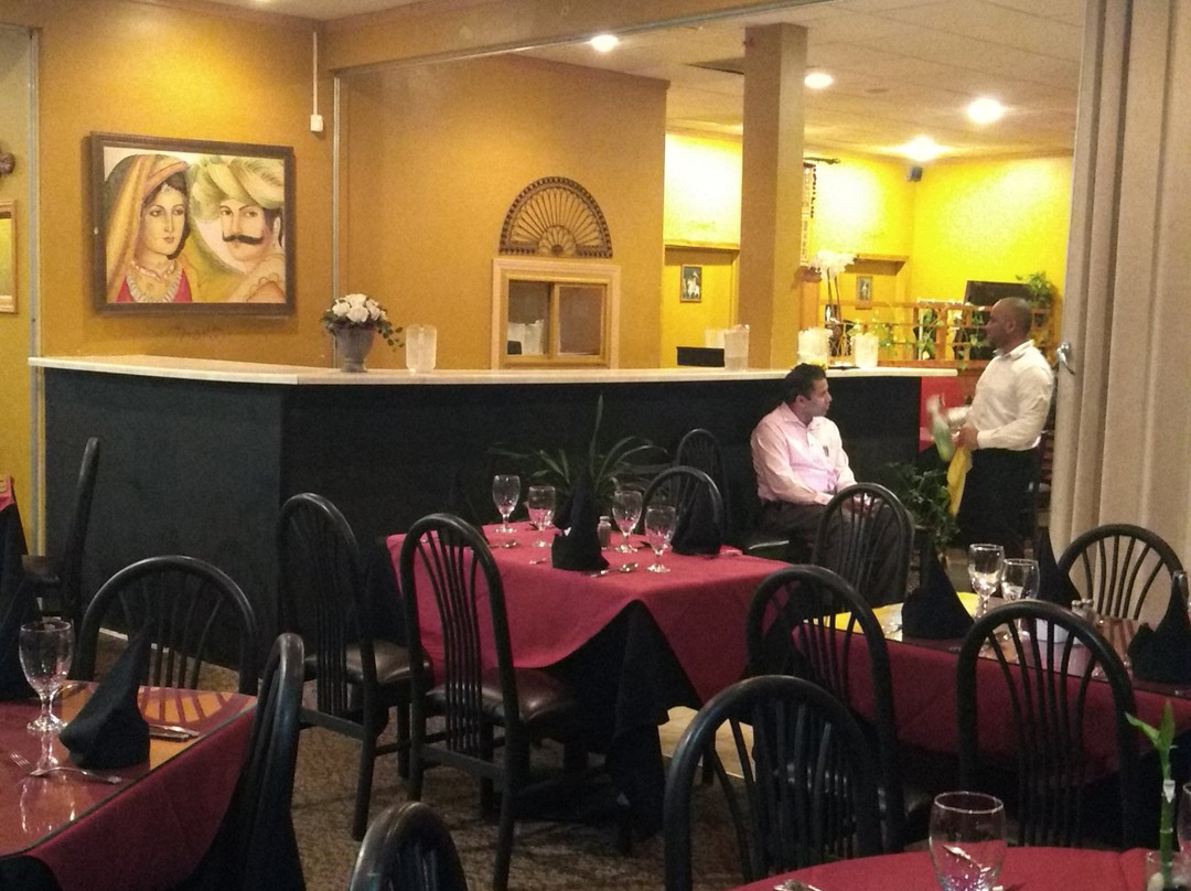 Raj Palace Indian Cuisine