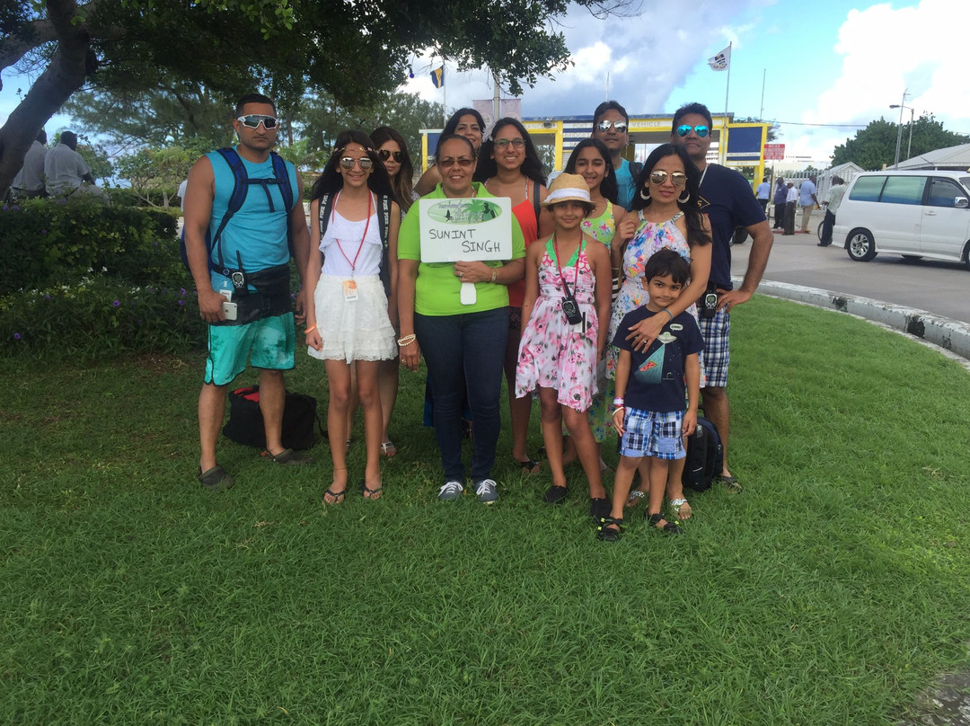 Terrvette Tours & Taxi Service-Maynards必去景点