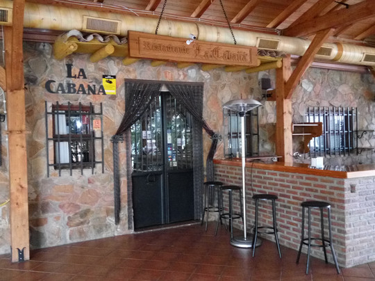 Los Santos de Maimona餐馆和美食-Restaurante La Cabana