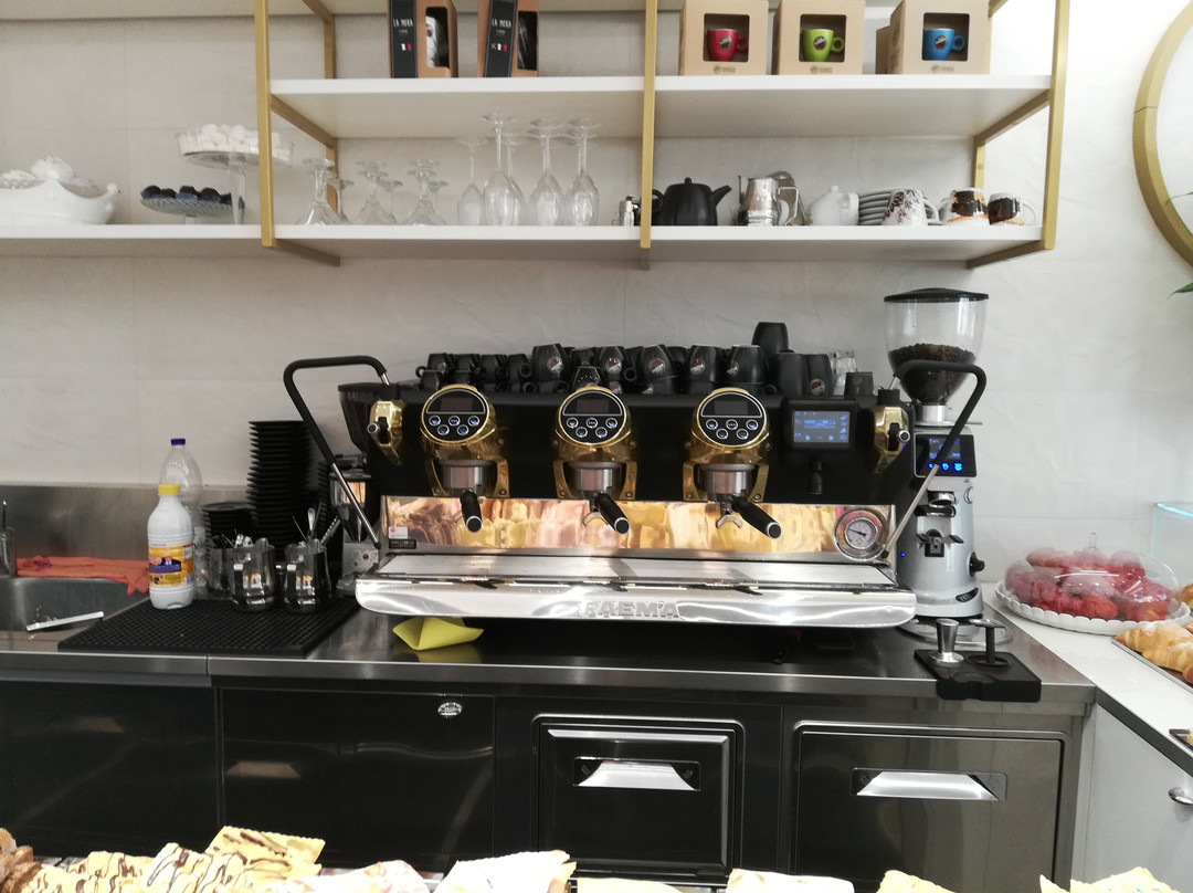 Pasticceria Il Fornaio Di Nicolini & Vera