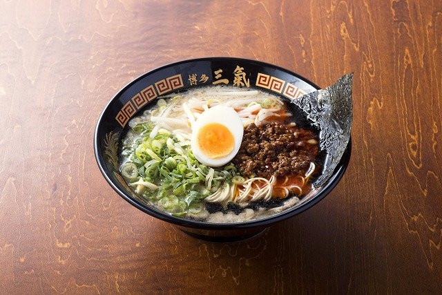 博多三氣　イオン福岡東店