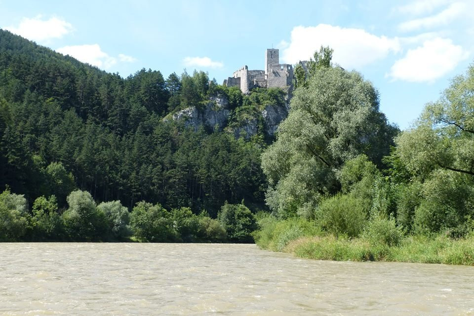 Rafts on the River Vah-Strecno必去景点