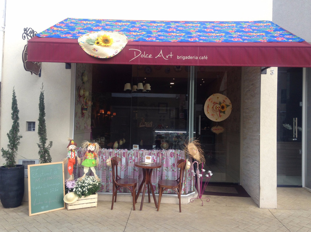 Mirassol餐馆和美食-Dolce Art Brigaderia Café