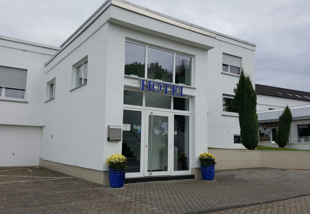 Hotel Lowenguth主图