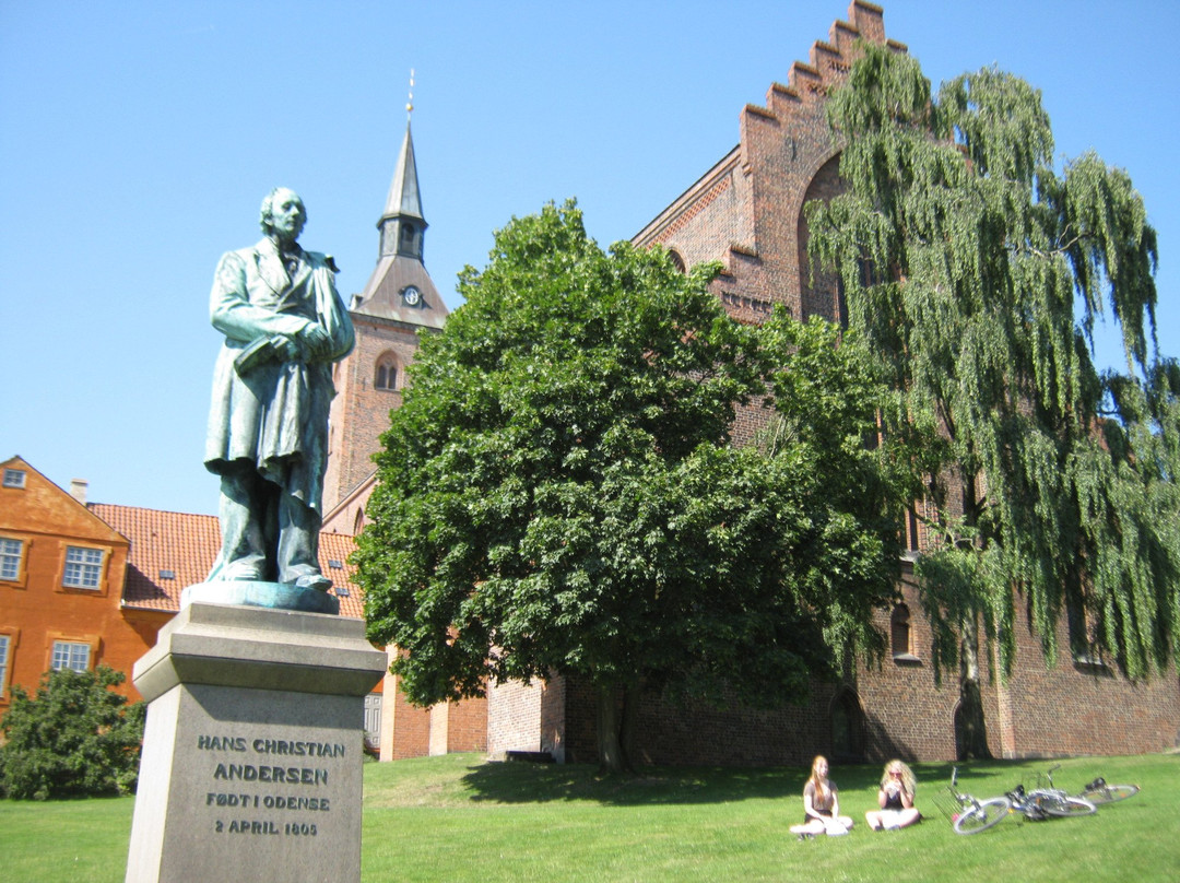 Hans Christian Andersen Statue