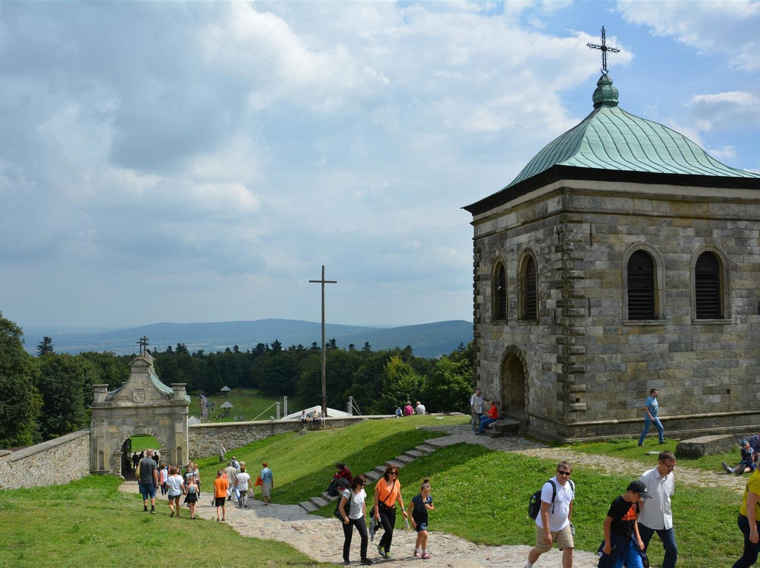 Monastery of Missionary Oblates of Mary Immaculate - Shrine of the Holy Cross Wood Relics-Bieliny必去景点