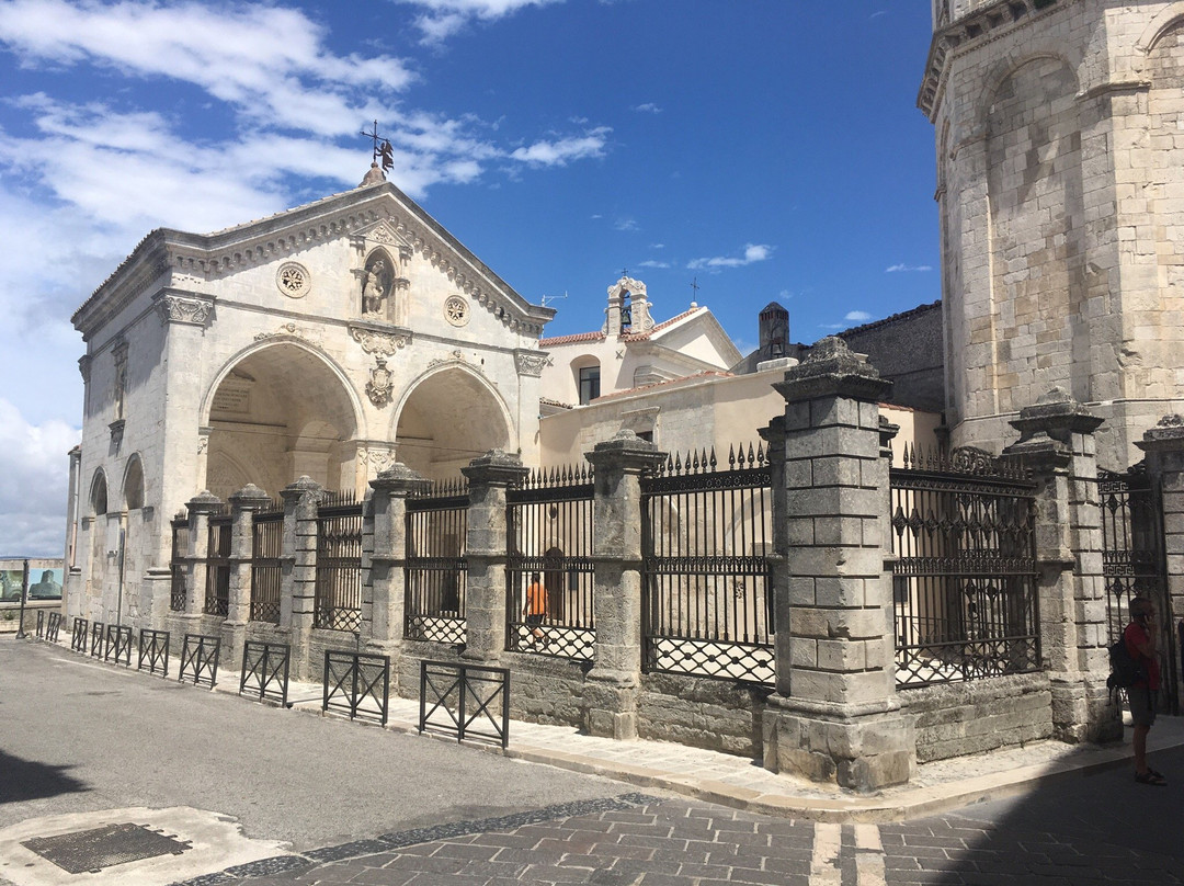 Santuario di San Michele Arcangelo景点图片