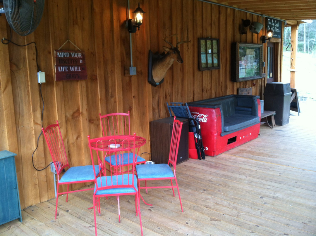 Big Creek Country Store-韦恩斯维尔必去景点