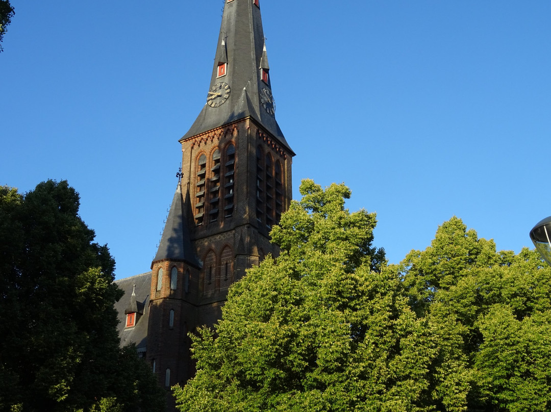 Willibrordkerk景点图片