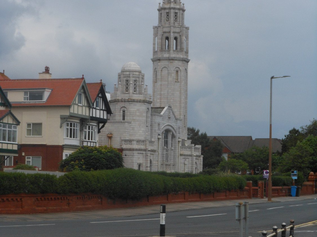Fairhaven United Reformed Church (The White Church)景点图片