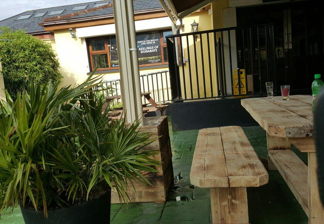 Lusk旅游景点-Keelings Bar & Restaurant