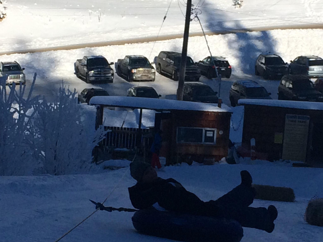 Harper Mountain Ski and Snowboard Hill-坎卢普斯必去景点
