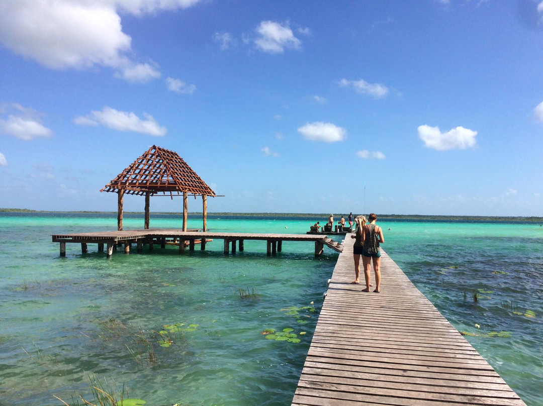 Cabanas Hostal Y Camping & Marina Magic Bacalar