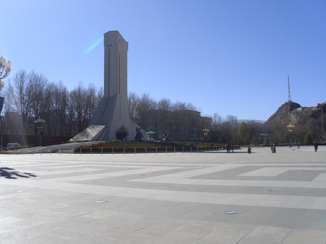 御制平定西藏碑-拉萨市必去景点