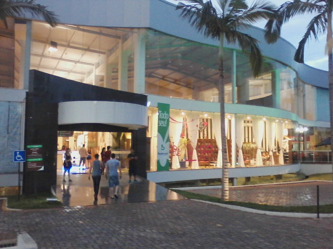 Shopping Boulevard Garden景点图片