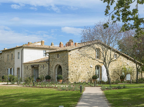 波德尔布里齐奥乡村民宿主图