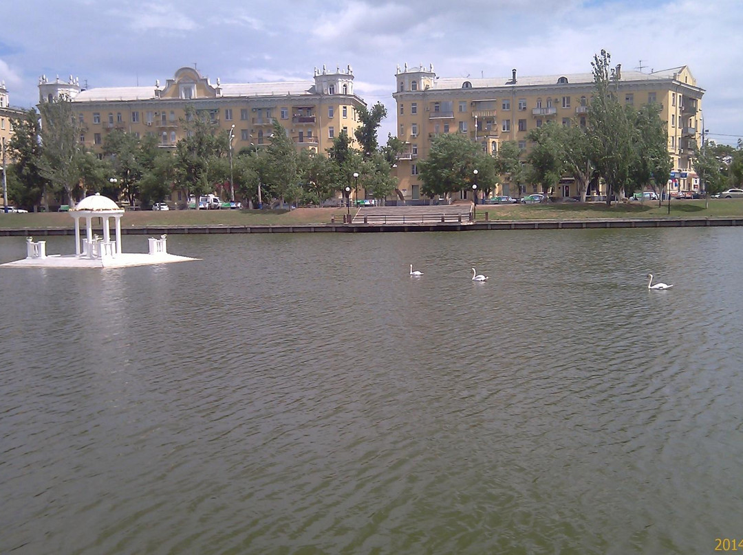 Swan Lake-阿斯特拉罕必去景点