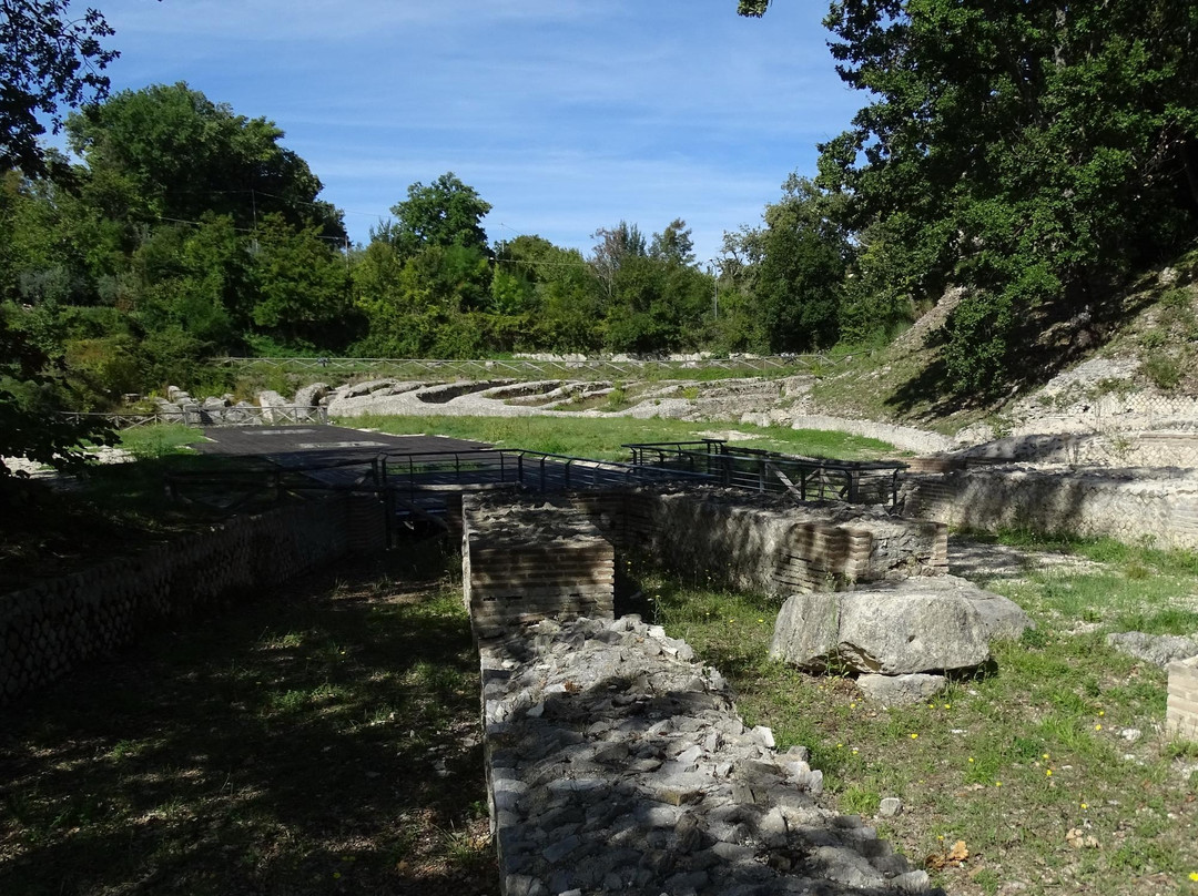 Anfiteatro di Trebula Mutuesca景点图片