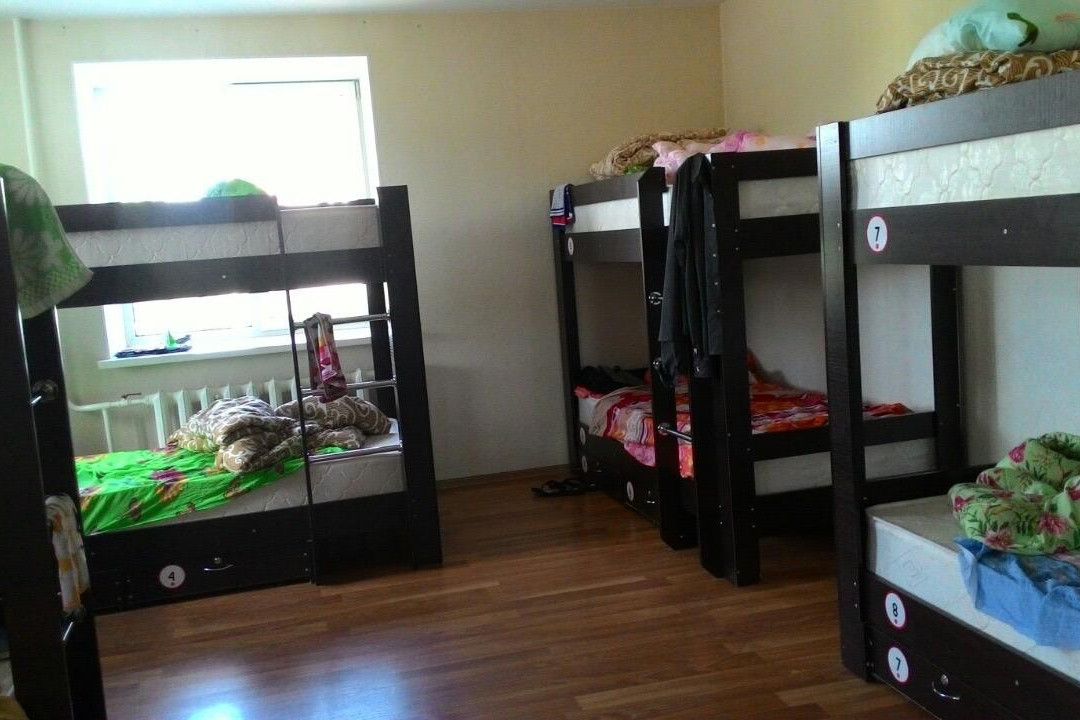Like Hostel