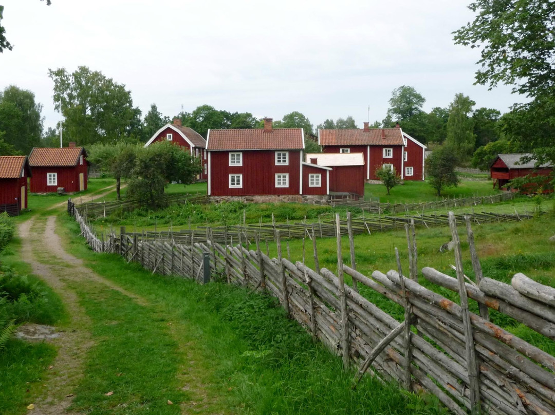 Stensjö By