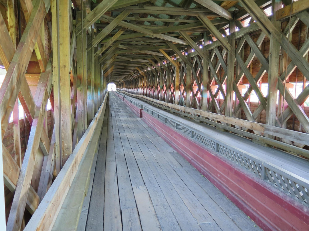 Pont Perrault景点图片
