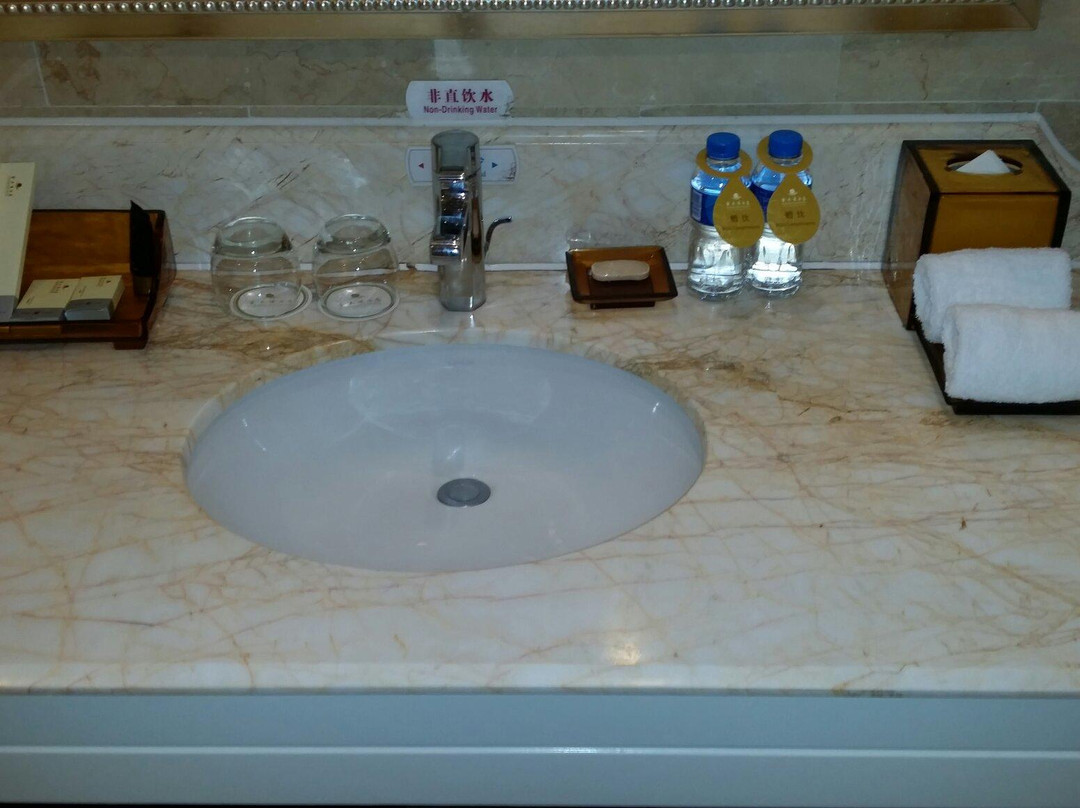 金太阳酒店主图