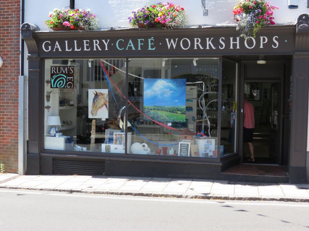 Rum's Eg Gallery-罗姆西必去景点