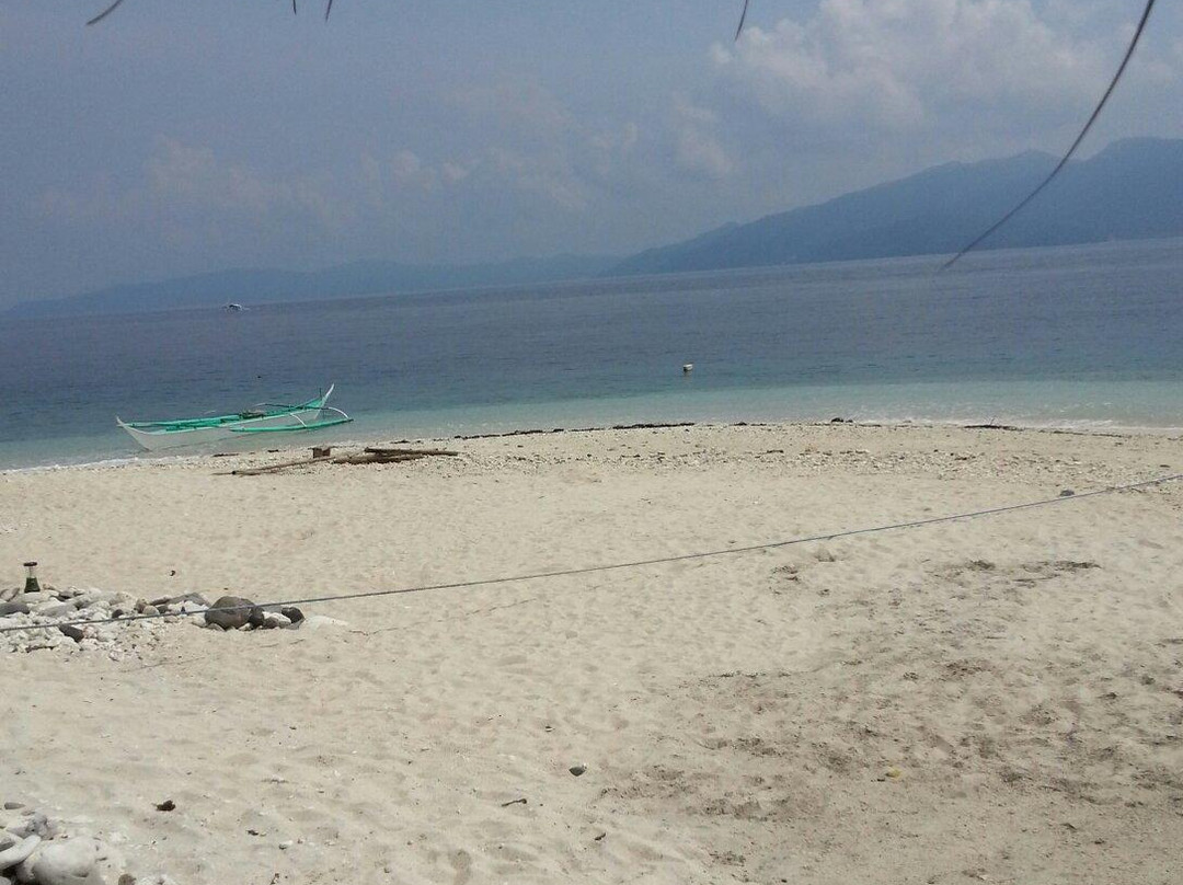 Sombrero Island景点图片