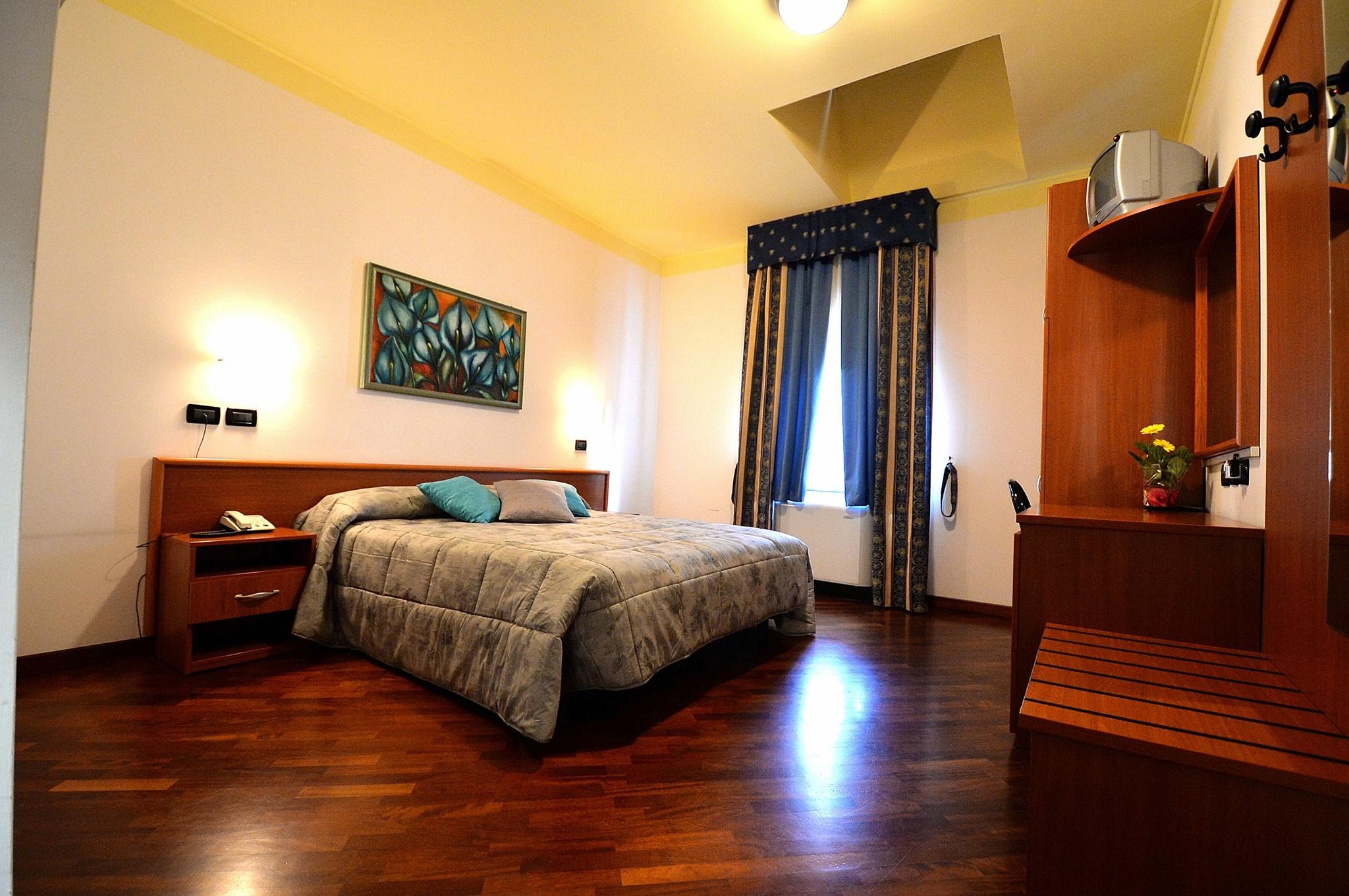 Hotel La Cantina-官方