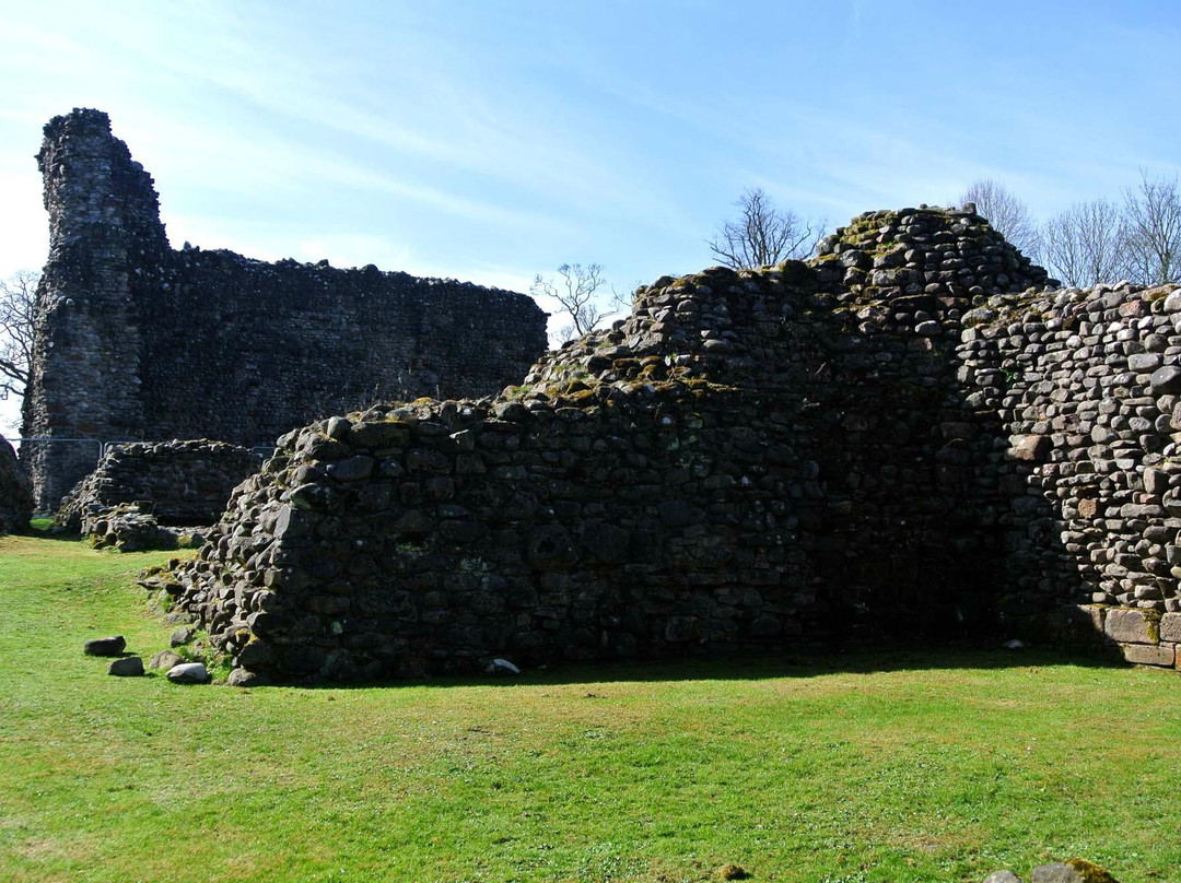 Lochmaben Castle景点图片