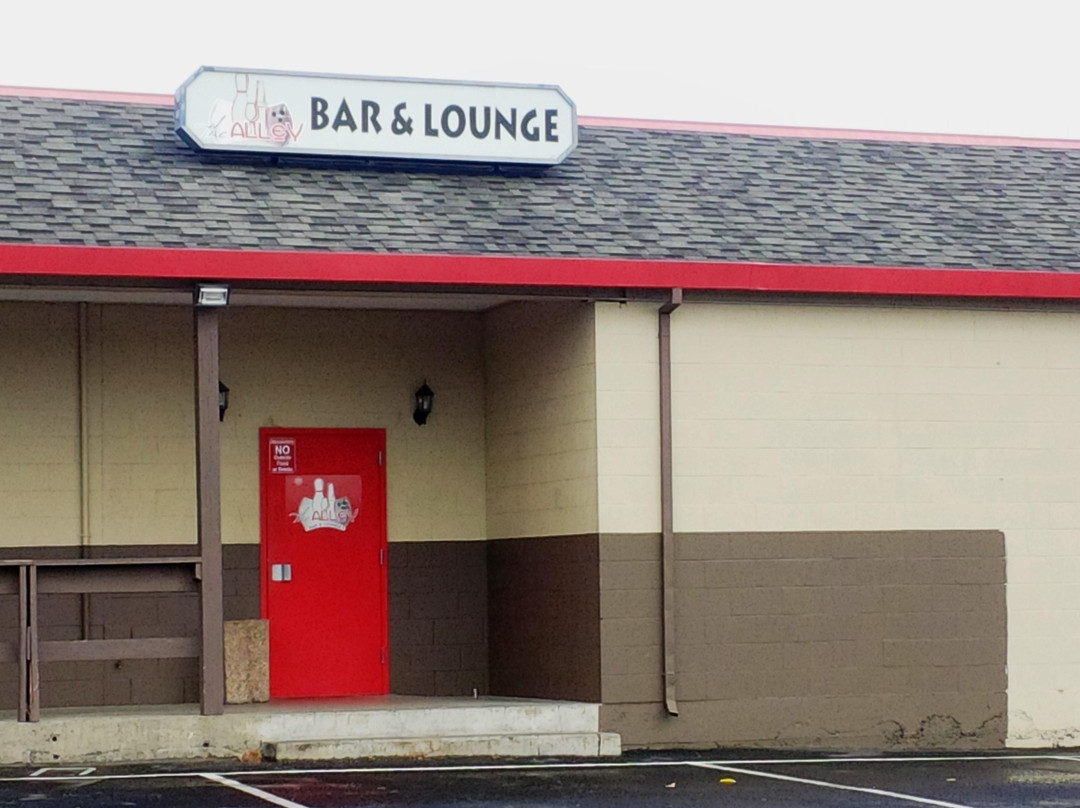 The Alley Bar & Lounge景点图片