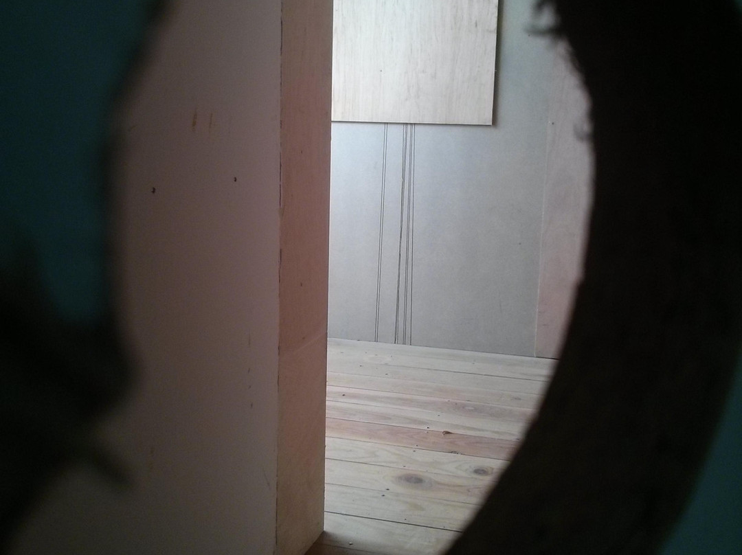 Locked景点图片
