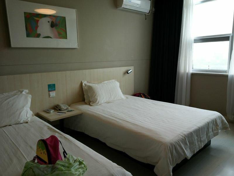 嘉峪关锦江之星兰新路店主图