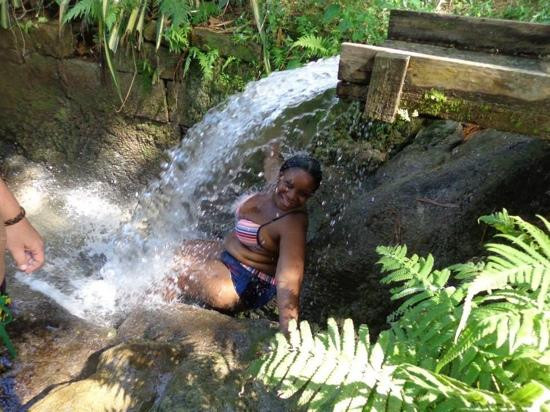 Abeokuta Paradise Nature Park-蒙特戈贝必去景点