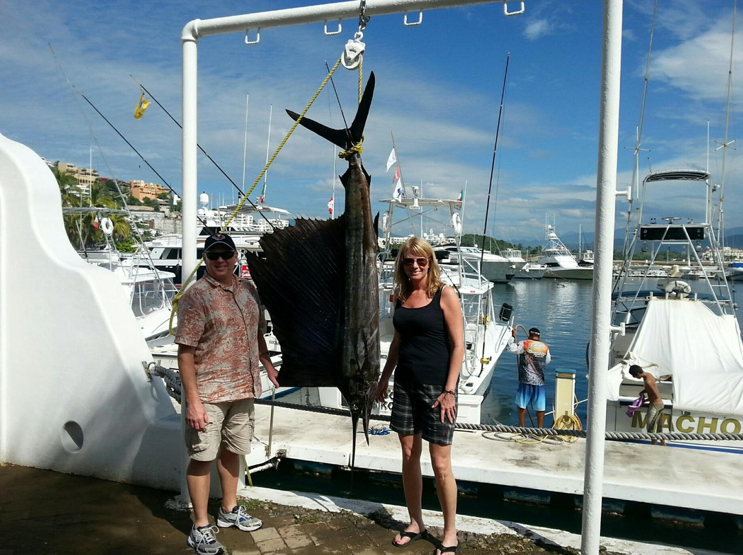Double Trouble Sport Fishing景点图片
