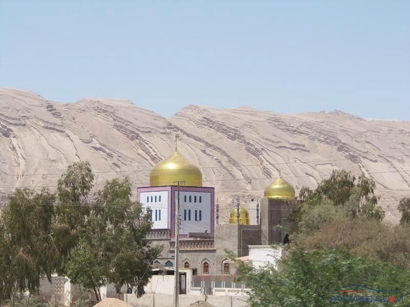 Shrine of Lucky Shah Sadar-Sehwan必去景点