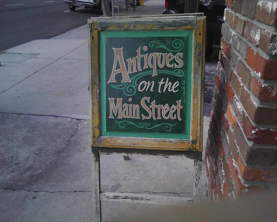 Antiques on the Main Street-Dade City必去景点