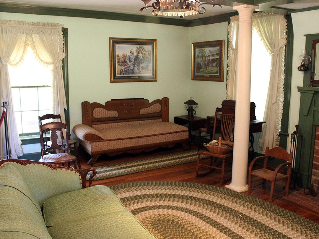 Clisby Austin House-Tunnel Hill必去景点