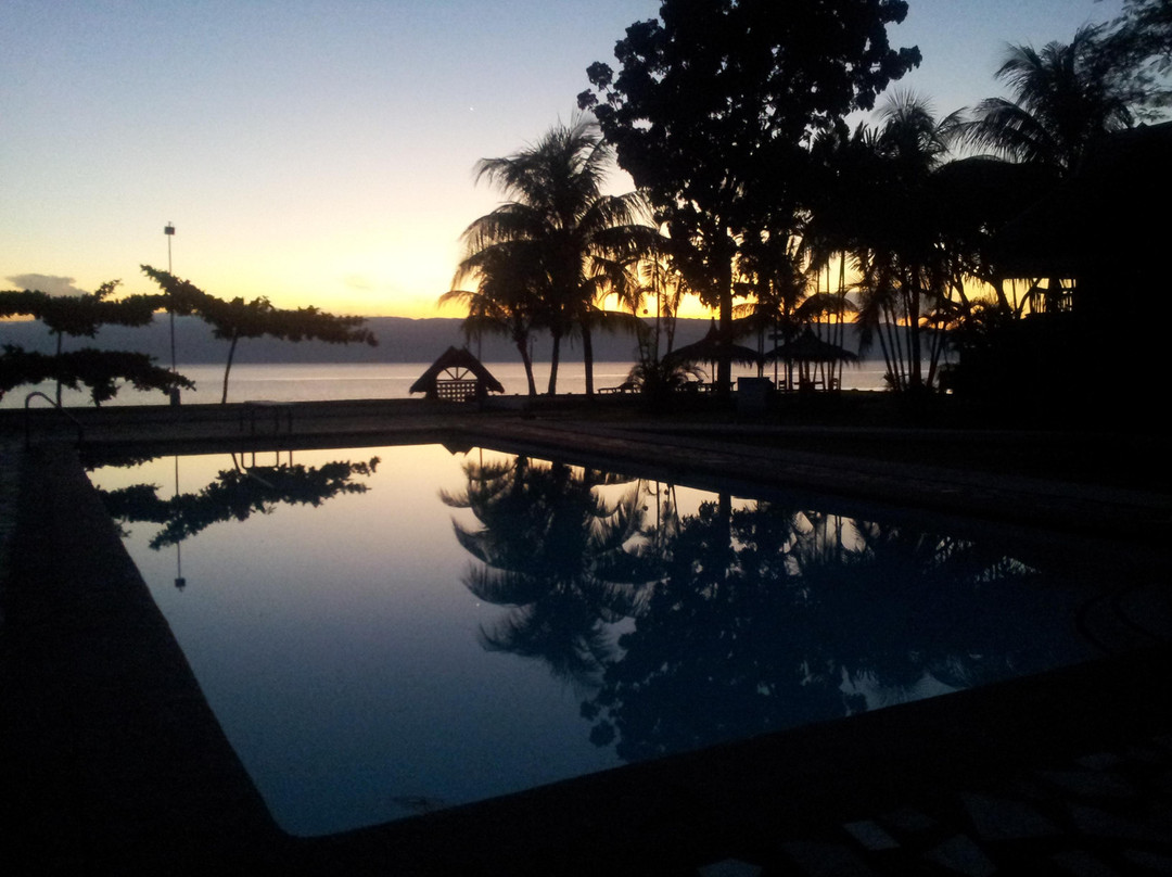 Escosas Bar and Resort主图