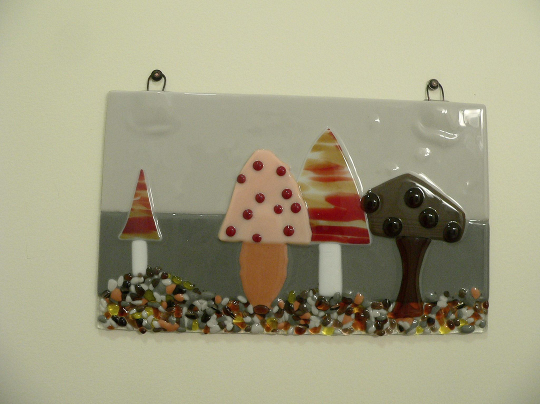 The Glass Palette - Interactive Glass Art Studio-夏洛茨维尔必去景点