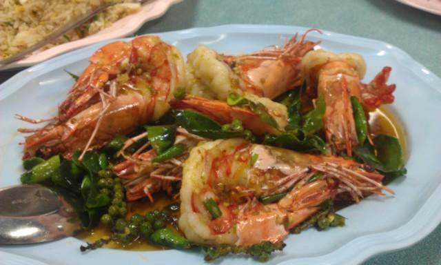 龙仔厝餐馆和美食-Khun Tum