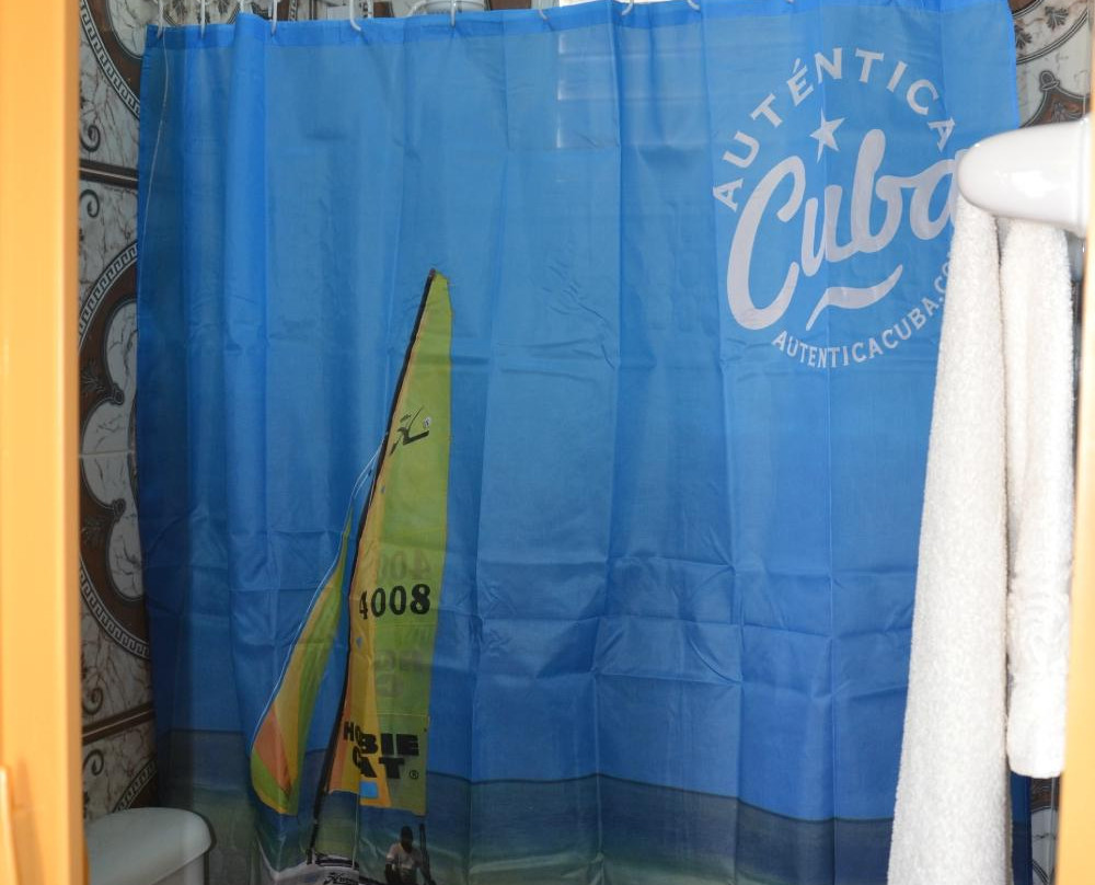 Casa Consuelo, Lourdes y Alvaro主图