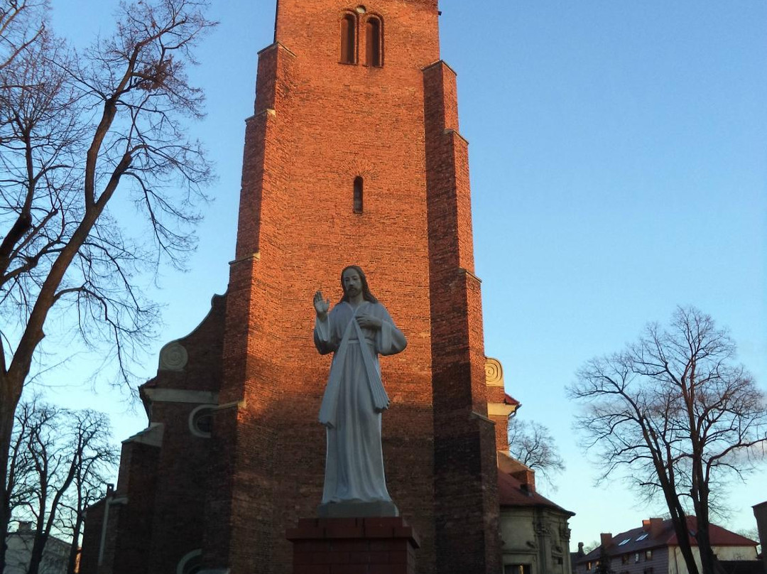 The Holy Cross Church-莱什诺必去景点
