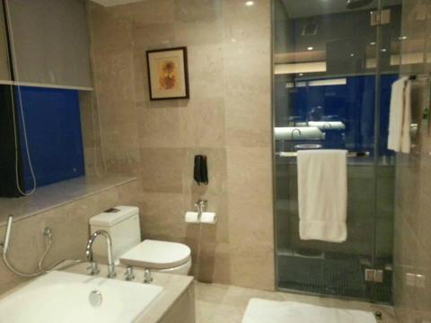 上海龙之梦万丽酒店-浴室