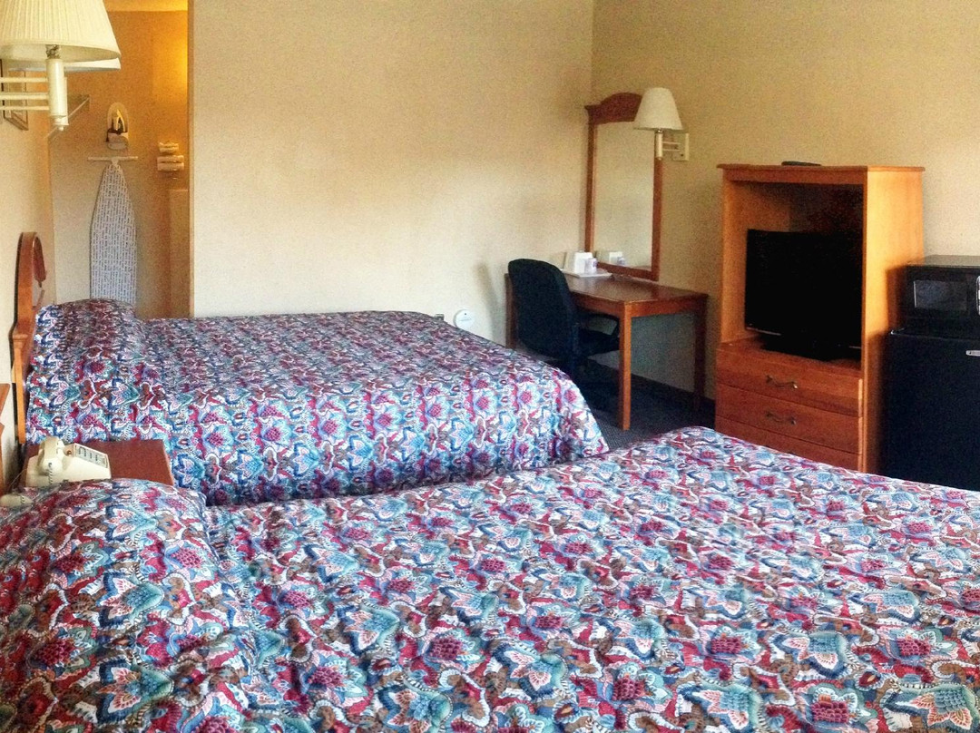 松树溪骑士旅馆