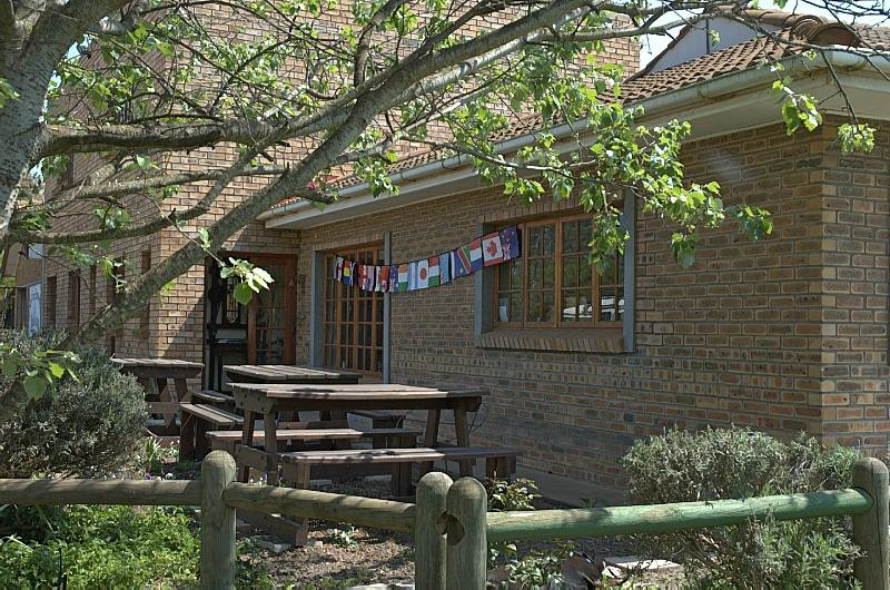 Fat Pony Backpackers and Riding Centre