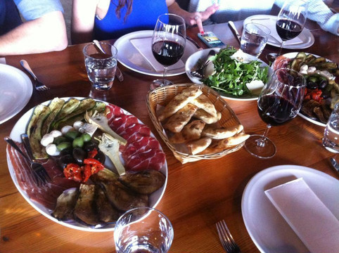 Chillout Travel Winery Tours-墨尔本必去景点